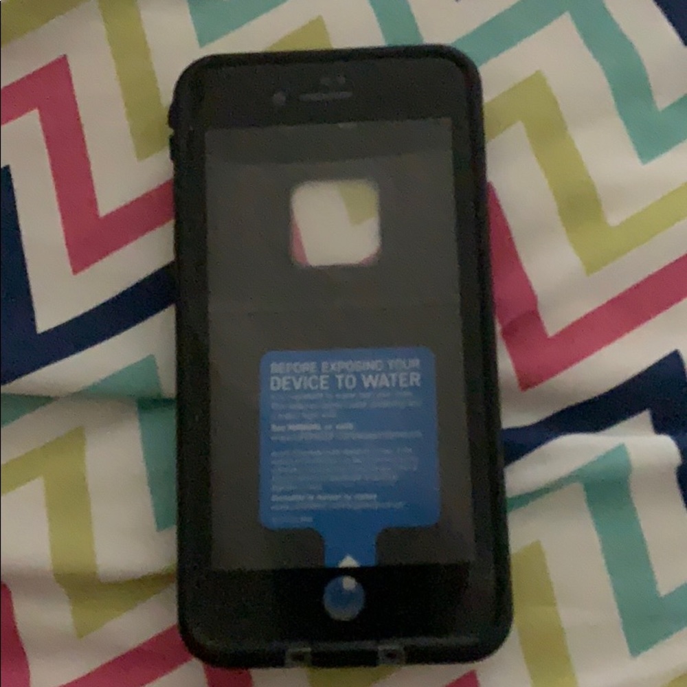 iphone 7 plus life proof case